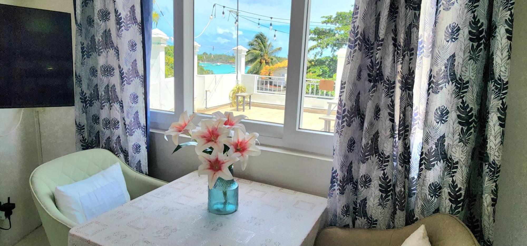 Lovely Studio Apartment With Views Of The Lagoon. Grand-Baie Eksteriør billede